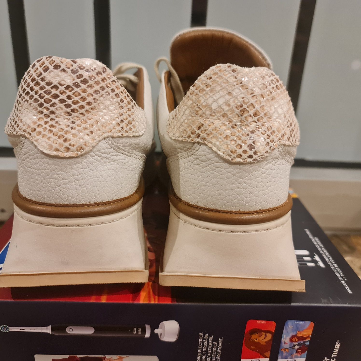 Pantofi/marimea  40