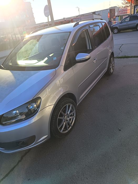 Фолсваген Туран, със сменени,консумативи, кара се всеки ден, заслужава