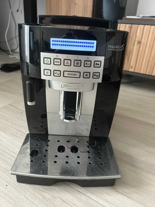 Espressor automat DELONGHI Magnifica S Cappuccino ECAM 22.360.B