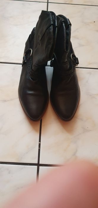 Cizme scurti new look