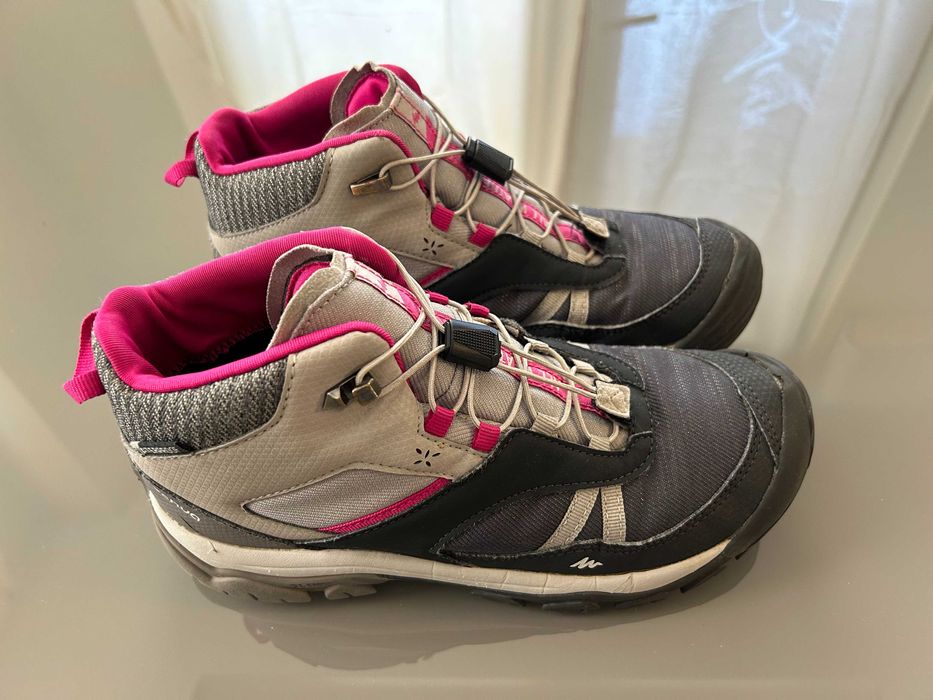 Oбувки CROSSROCK Quechua (Decathlon), номер 37