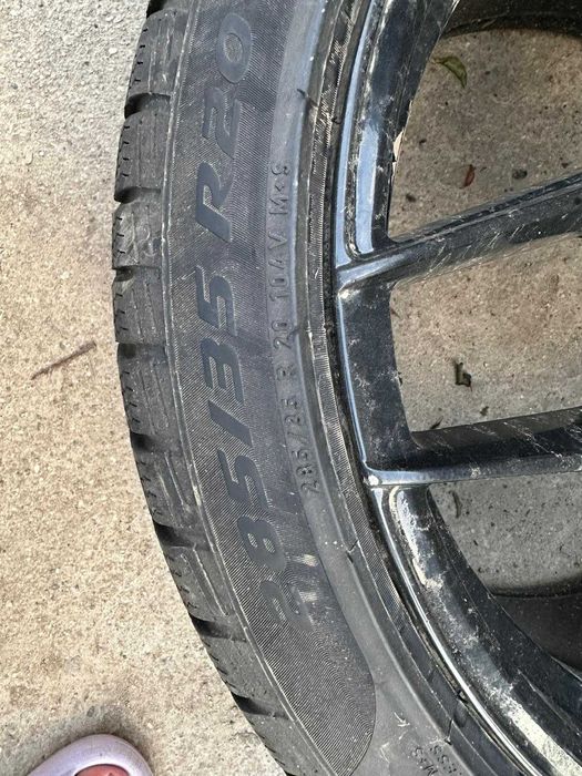 Jante Japan Racing JR34 R20 Anvelope PIRELLI Winter SOTTOZERO 3