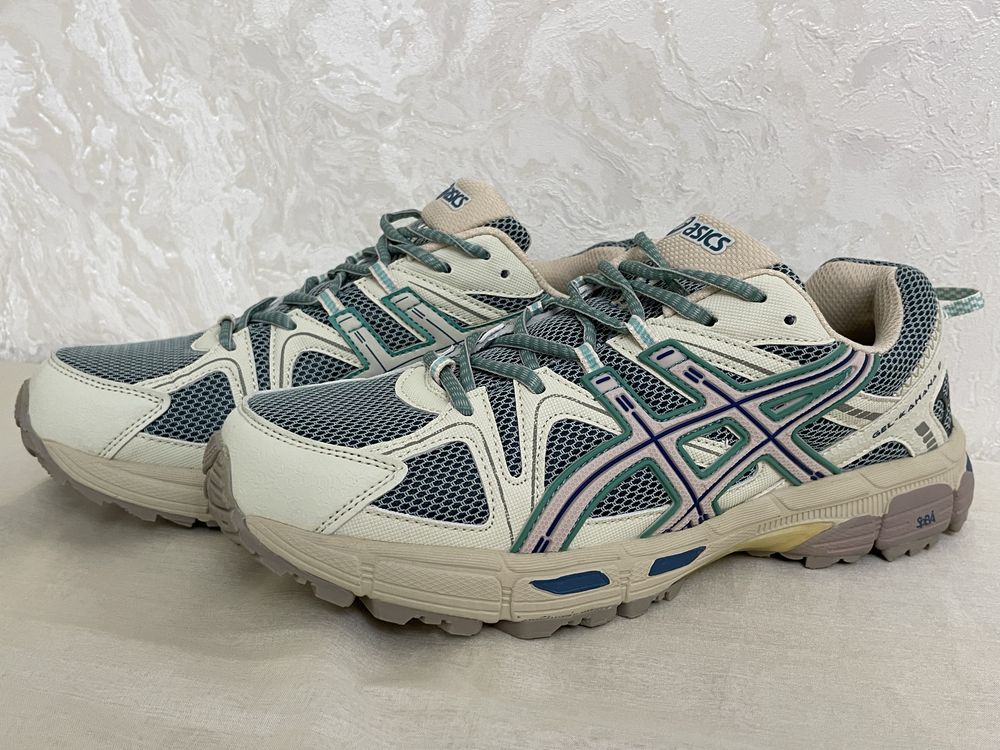 кроссовки ASICS Gel Kahana-8