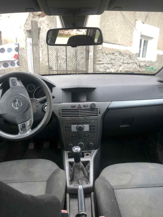 Vând Opel Astra h 1.7