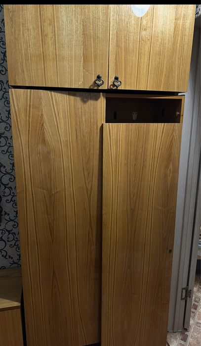 Мебель даром в обмен на фрукты