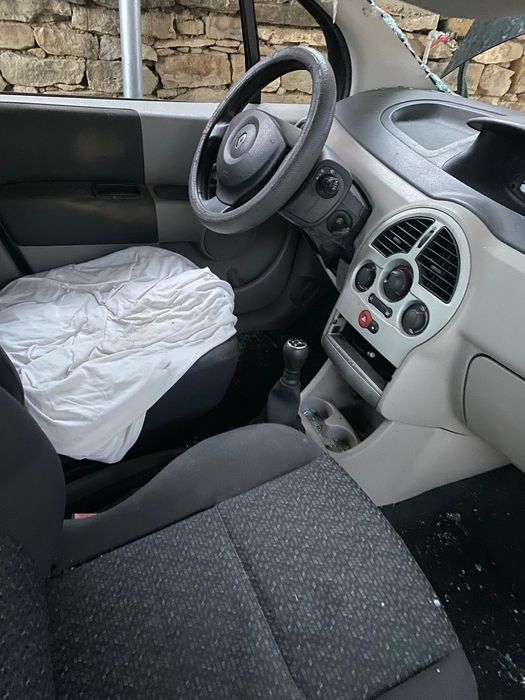 На части - Renault Modus