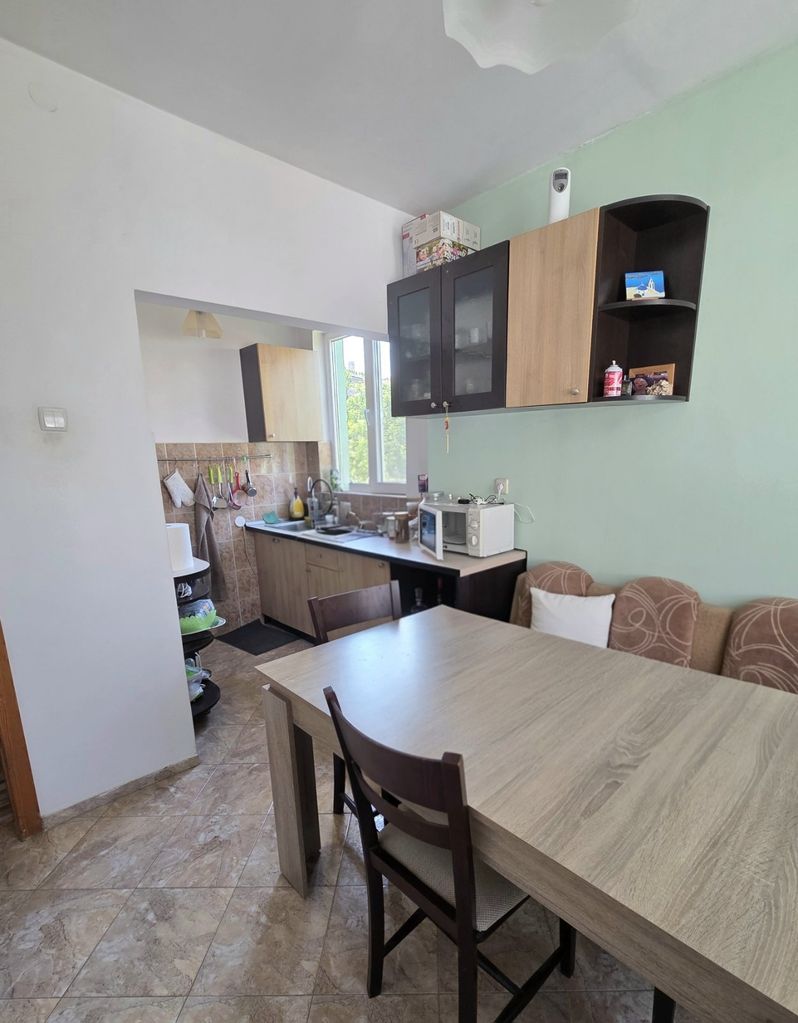 Продава се Етаж от къща в Кюстендил, Никола Въжаров - 90 кв.м за 778 €/кв.м - Снимка #1