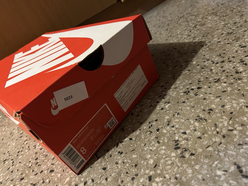 Продавам Маратонки Nike