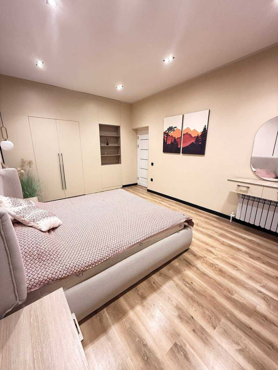 Eco House
Район: Яккасарай 
Ориентир: Мукими мост, 58м2 2-ком !!