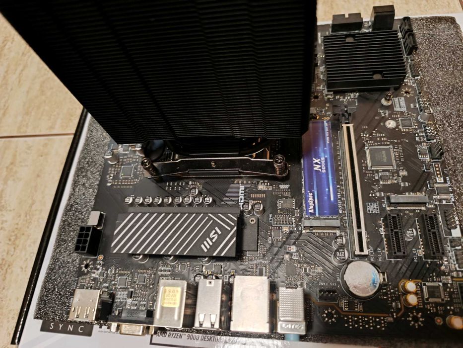 Гейминг Комбо, Ryzen 5 7600, MSI B650M Pro, 16GB DDR5 6000 - Гаранция