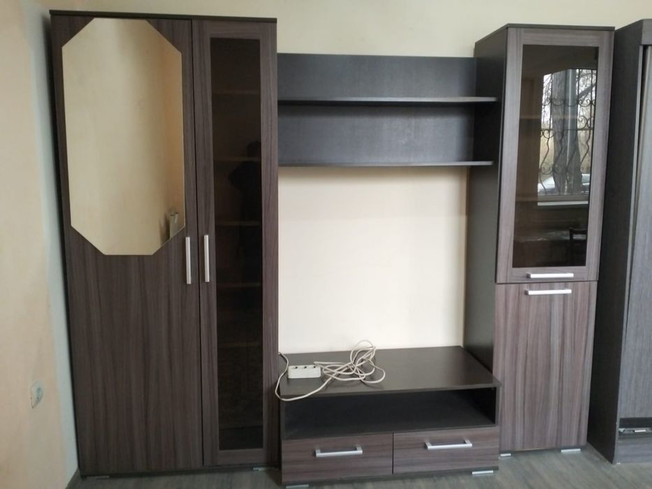 Срочно продам стенку