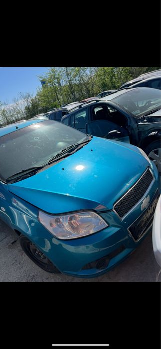 Vand bara fata capota faruri cutie viteza Chevrolet Aveo 2011