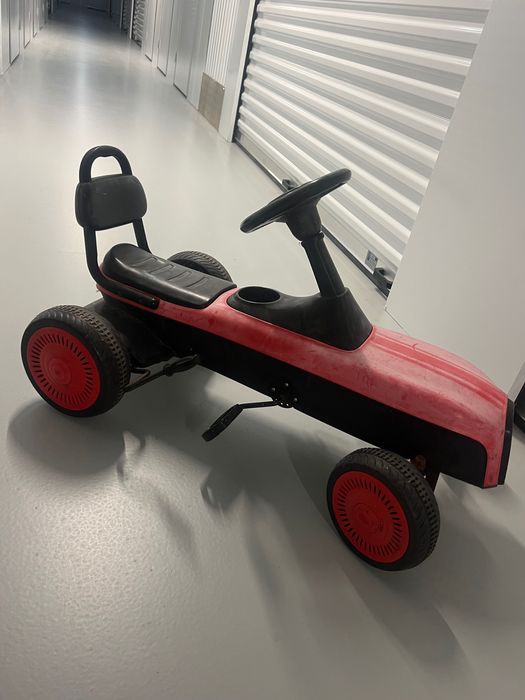 Кола с педали (Перфектна)