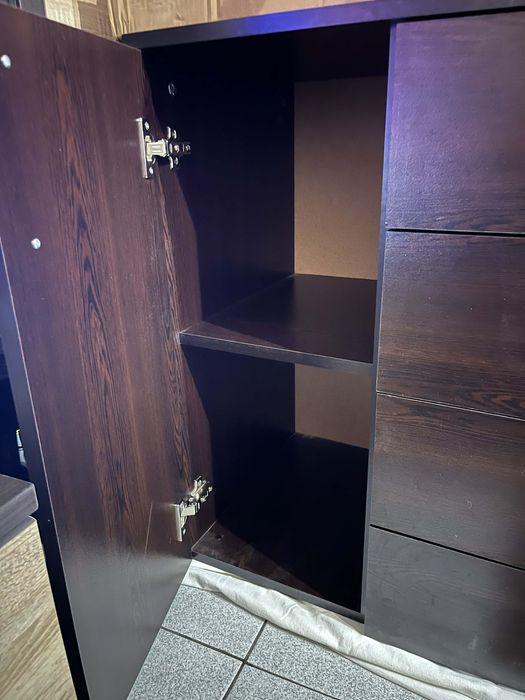 Предлагам почти нов Скрин