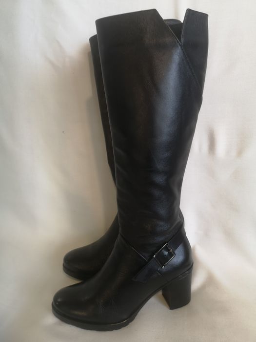 Ботуши естествена кожа, номер 36