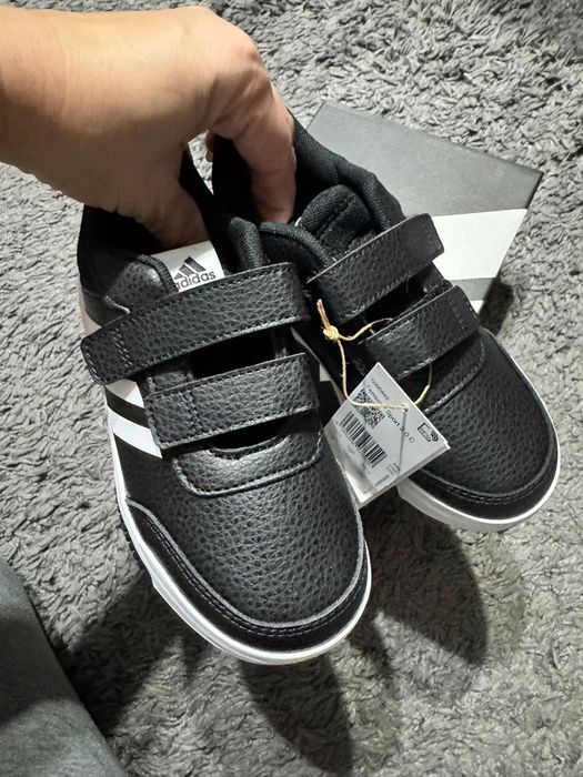 Nou cu etichetă:Adidași Adidas Tensaur 2.0 CF mărimi 28,30 ,30 1/2