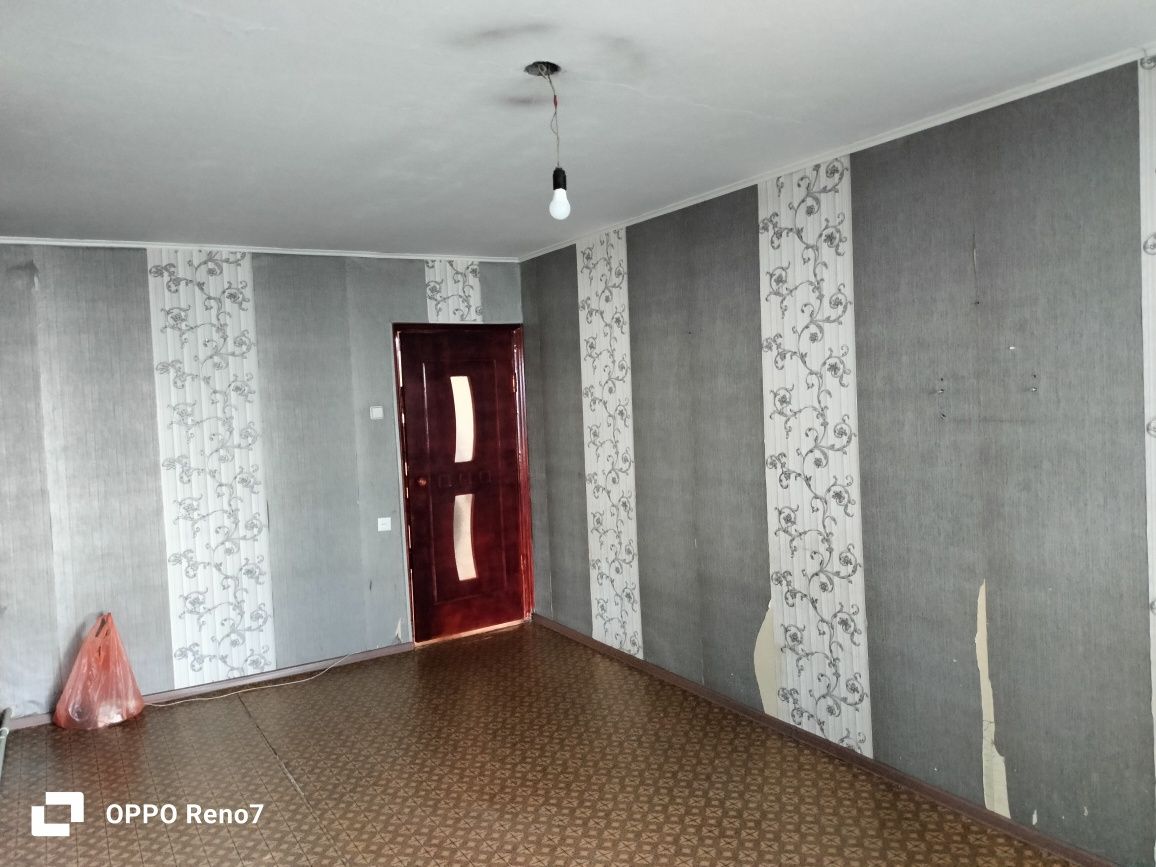 Срочно продам 2х комнатную квартиру