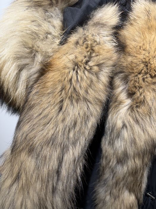 Ново  яке с косъм лисица