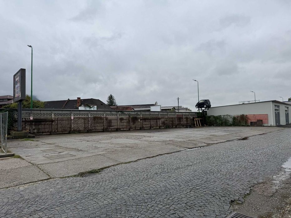 Proprietar inchiriez spatiu depozitare