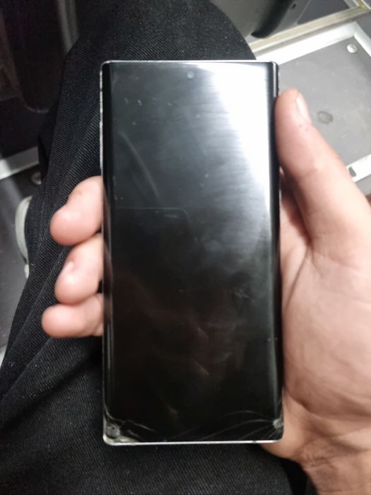 Samsung Galaxy Note 10 100$  naxtga srochna