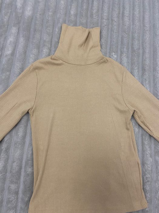 Нови кожени панталони и блузи