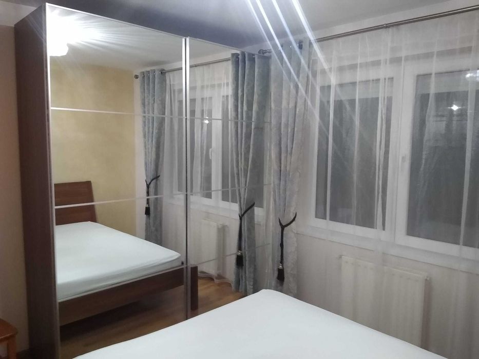 Inchiriez apartament in Rodnei