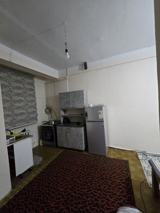 Чичик шахар 10 м/р Карвон 3х 68 кв/м 1 этаж сотилади Нархи 30.000$ Нал