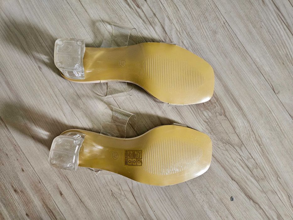 Силиконови чехли