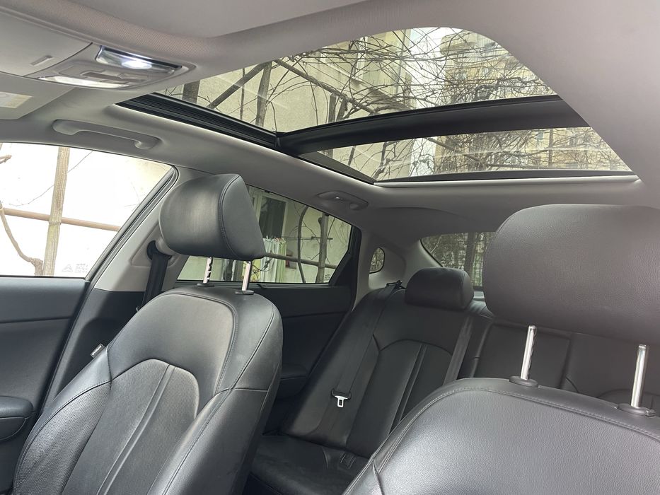 Kia Optima Plug-In Hibryd