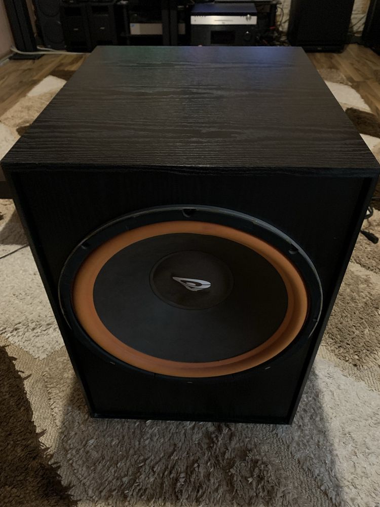 Cerwin Vega CLS-15S SUPER Subwoofer ACTIV 300W 25Hz Difuzor 15” 30Kg