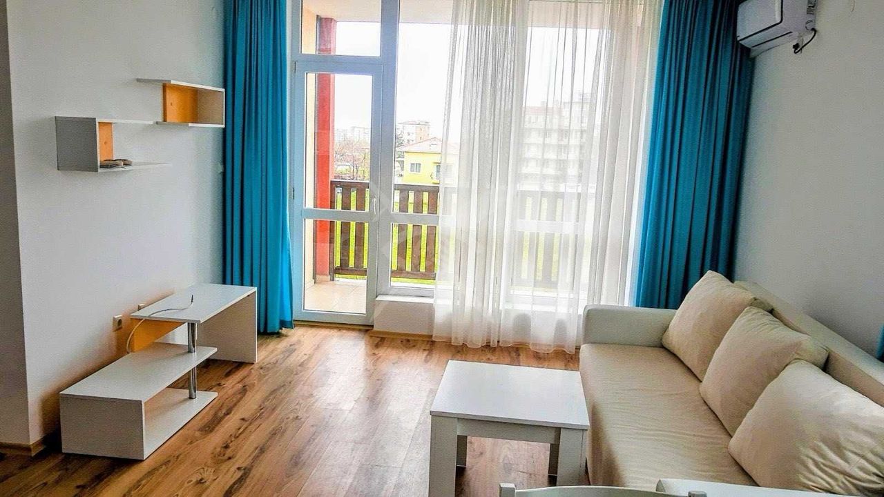Продава се Двустаен апартамент в Ахелой - 65 кв.м за 954 €/кв.м - Снимка #1