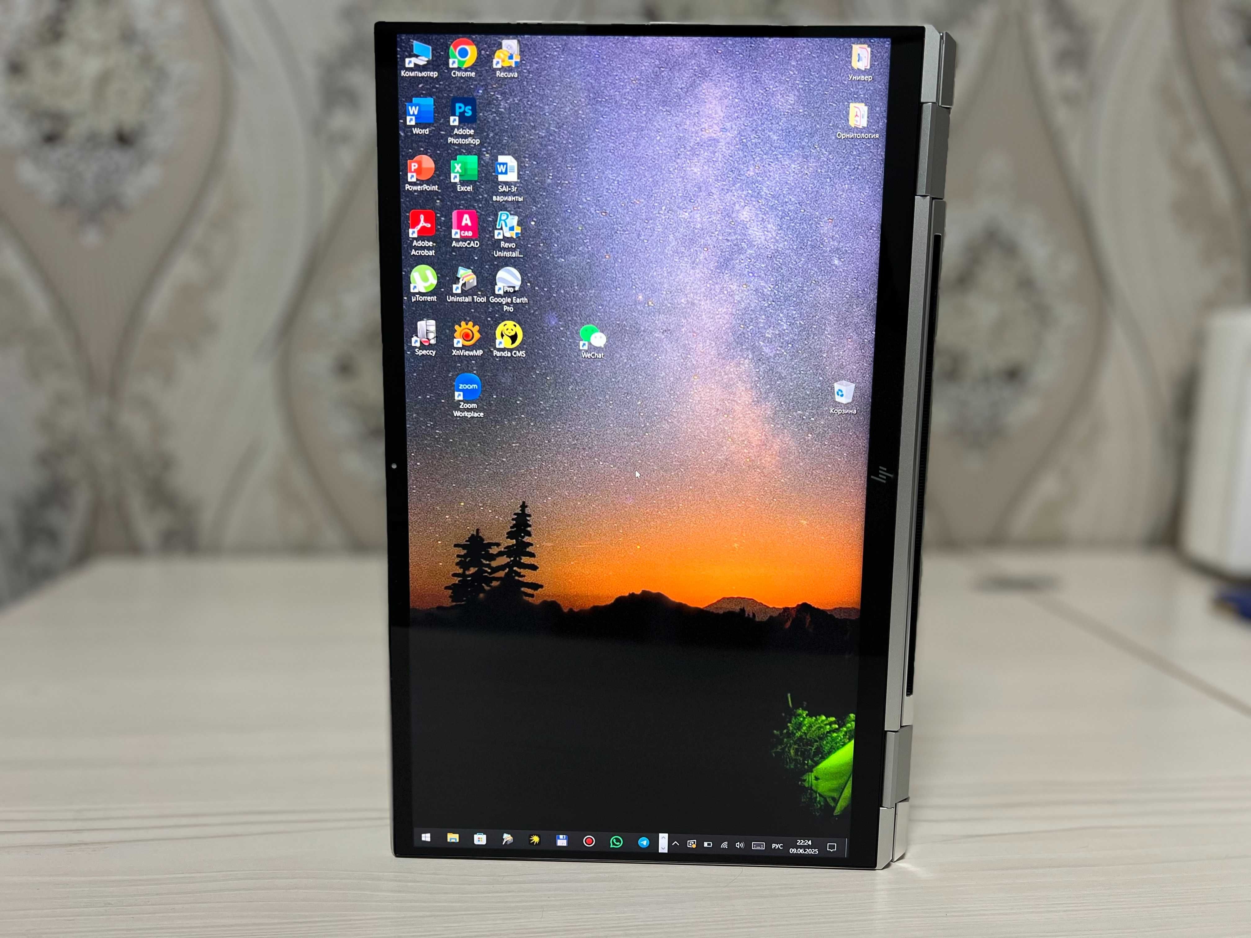 HP EliteBook 4K-экраном i5 процессором