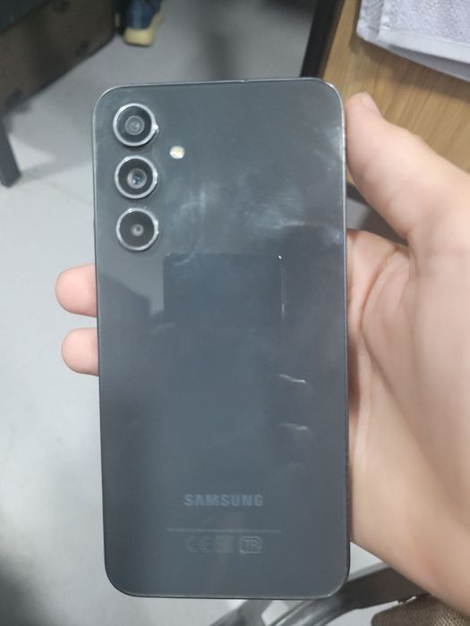 Samsung A54 5G idealni