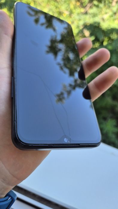 Oppo A38 - fisurat