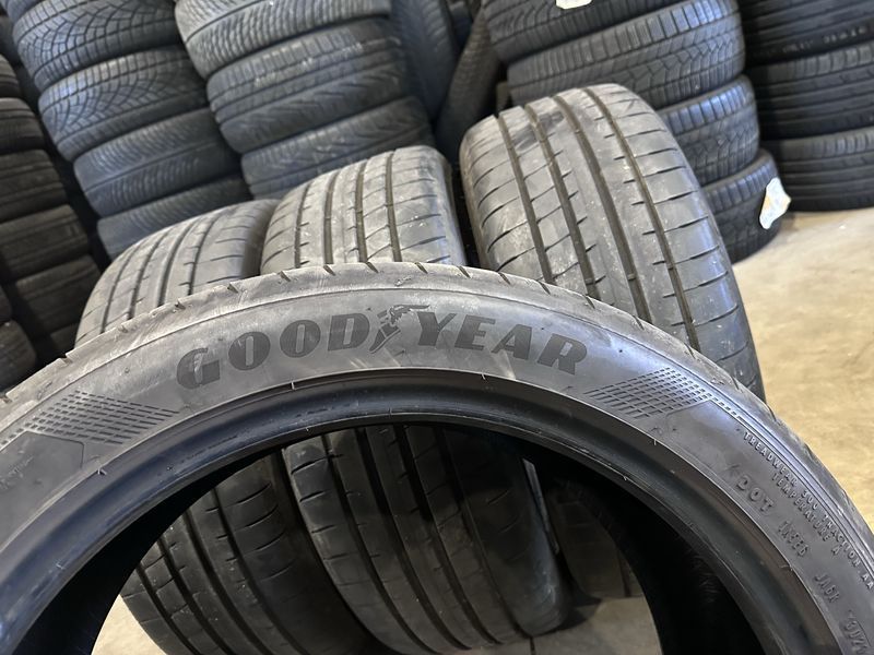 235/45/19 GOODYEAR 4бр