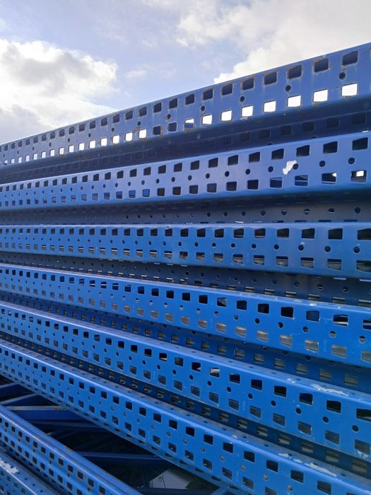 Rafturi metalice de vânzare producător Dexion