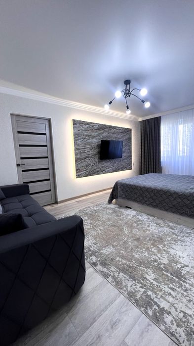 Сдаётся 2 комнатная квартира