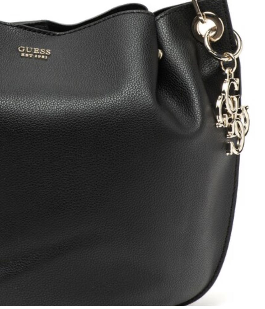 Черна чанта Guess