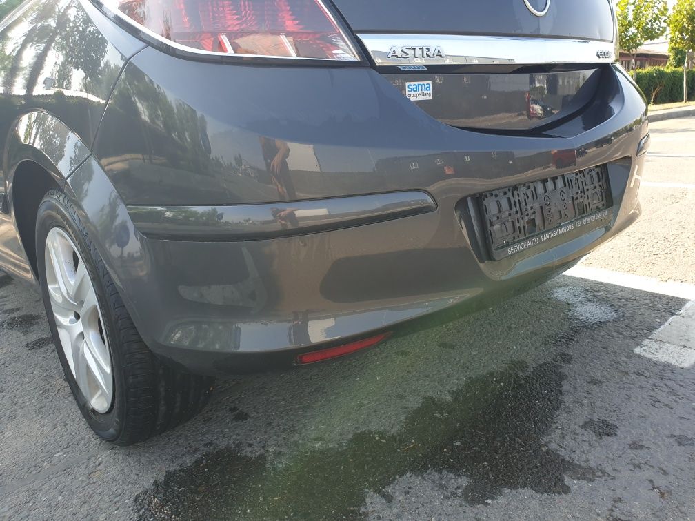 Bara spate Opel astra H GTC 2008 facelift cod culoare z177