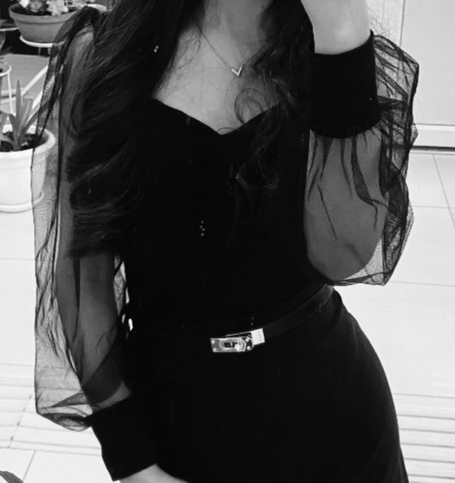 қара кофта сатылады))