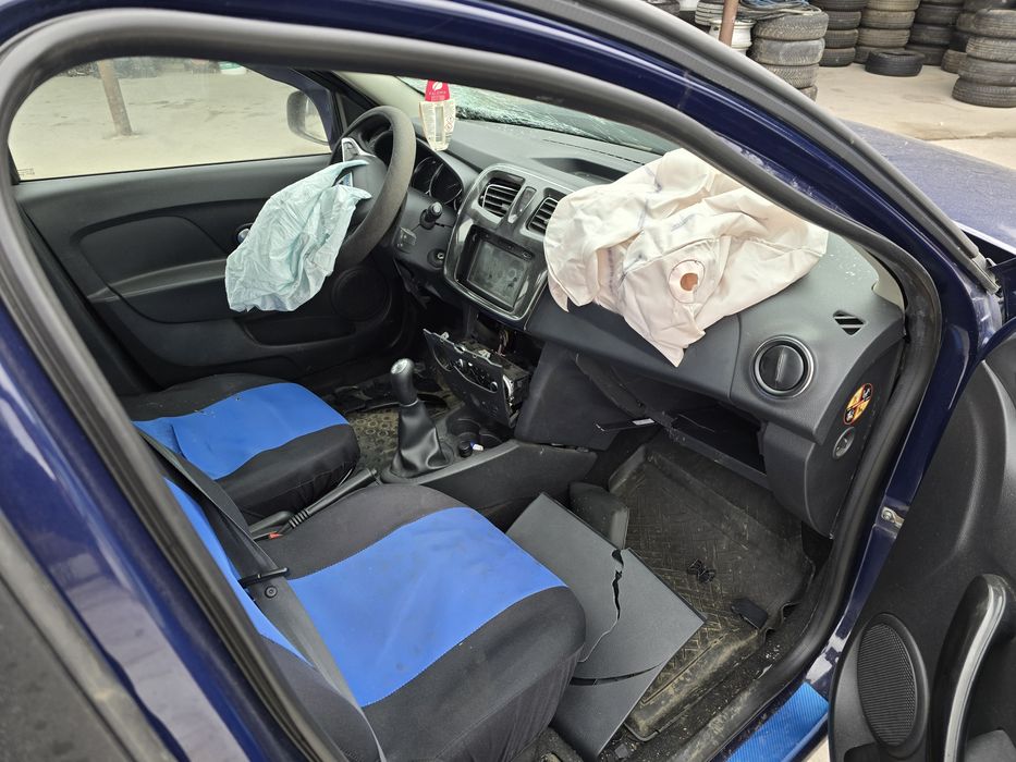 Dezmembrari piese logan mcv 0.9 2019 albastru