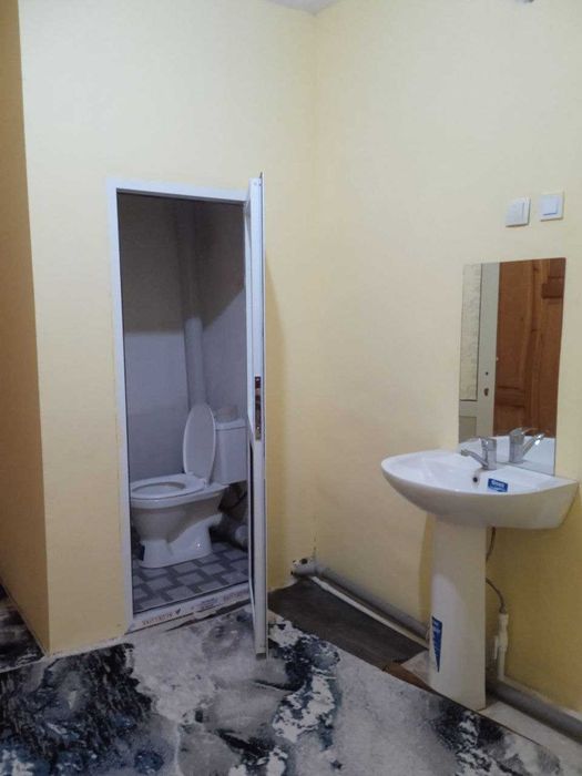 3 xonala kvartira sotiladi