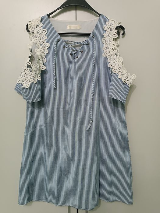 Платья летние 42-44 по 40000