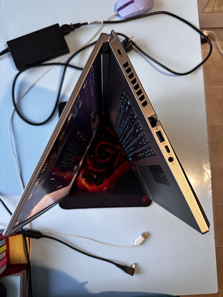 Acer Predator Triton 300/2K/rtx 3070 ti/i7-12700h, 16”