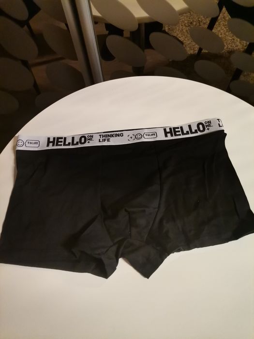 Vand boxeri pentru bărbați