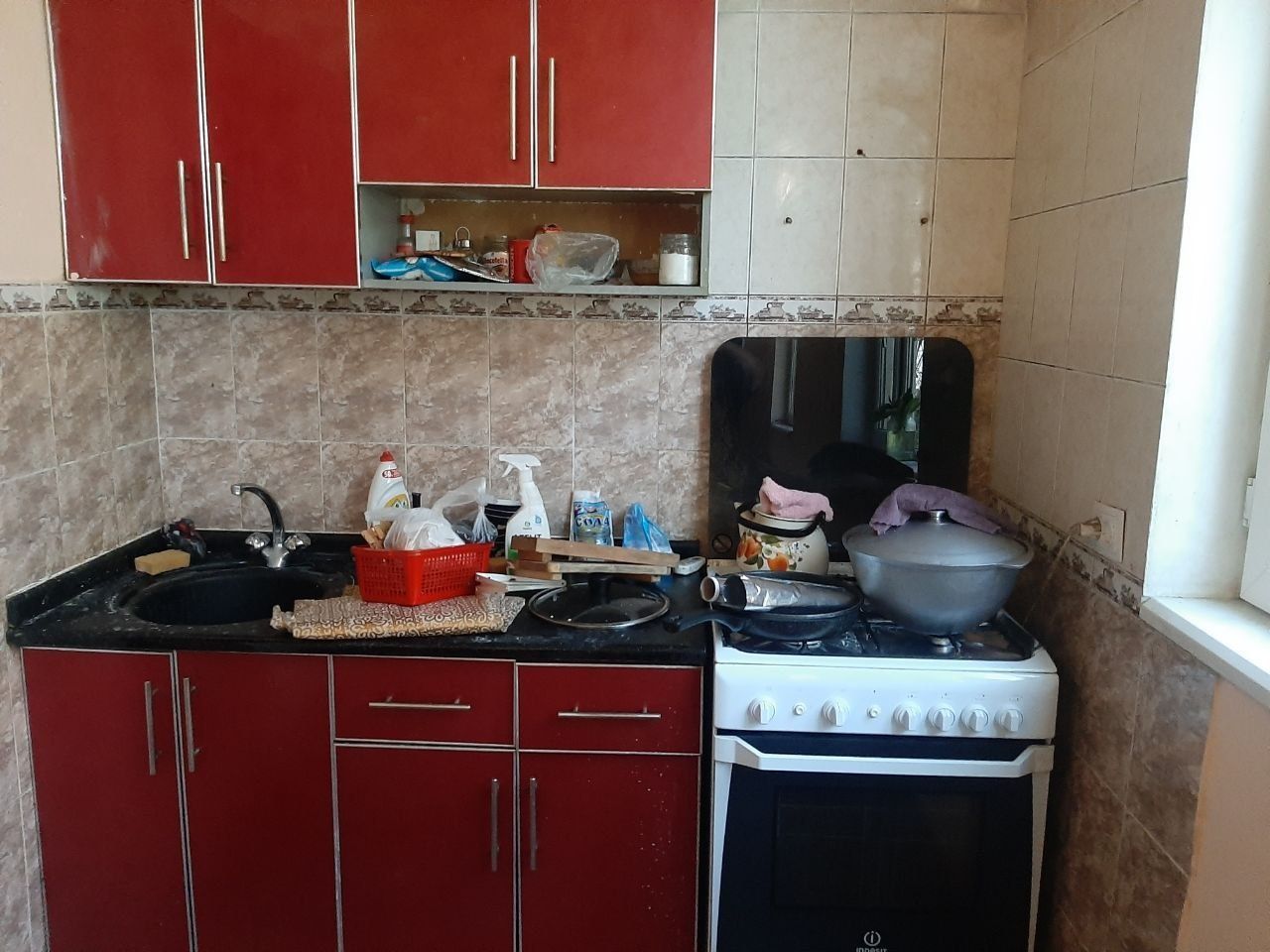 срочно продается квартира паркентский 3-комн 80м2 балкон 2×6 хорошо ре