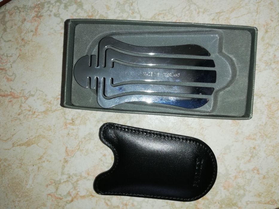 Vand incaltator voiaj Bally.