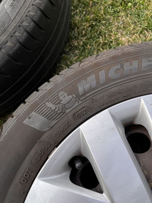 Roti Jante 5 x 100 / 185 60 15 Michelin vara Polo Fabia Ibiza Rapid A1