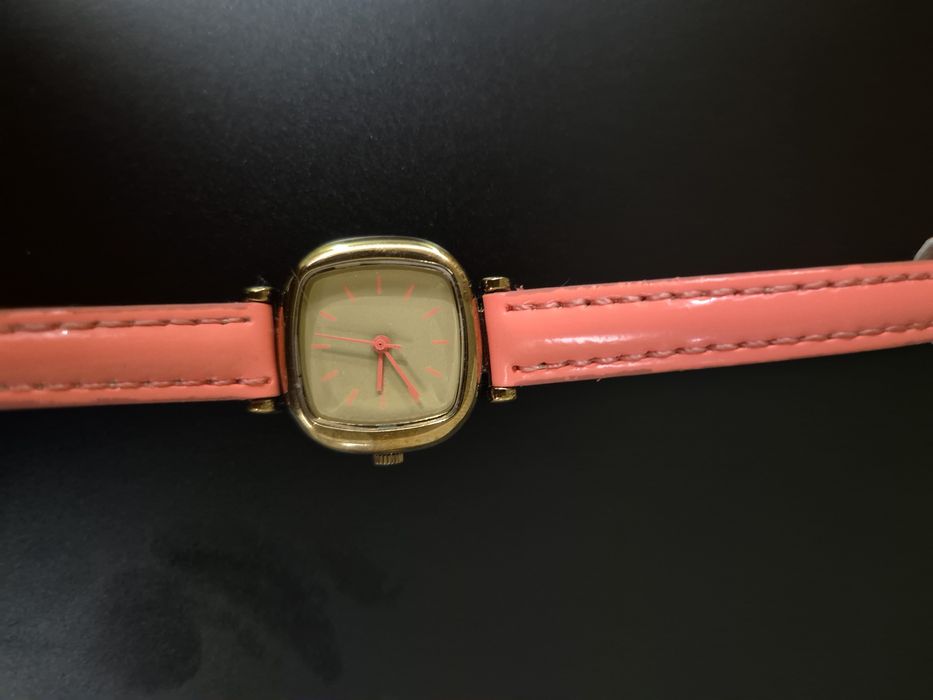 Немски часовник, Komono