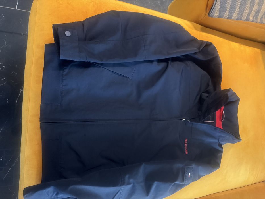 Tommy Hilfiger яке пролет/есен